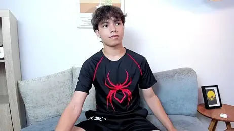 Honeymoon_sariel webcam model stream image