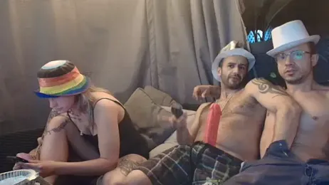 FlyerStud webcam model stream image