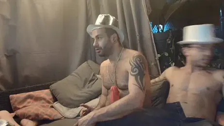 FlyerStud webcam model stream image
