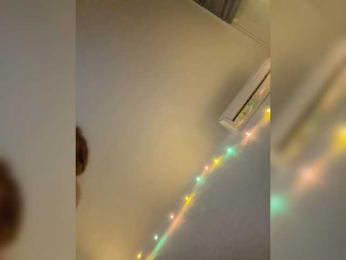 Littleslave1 webcam bongacams model stream image