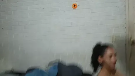 valeriaswang_Lucas webcam model stream image