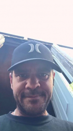 Rustynuts23 webcam model stream image