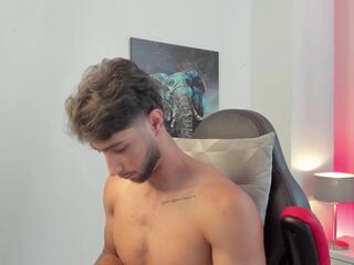Emmet Collins webcam model stream image