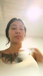 Mia_sr03 webcam model stream image