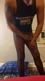 Hoybqby webcam model stream image