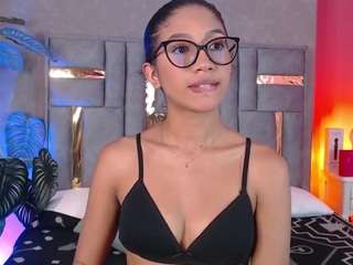 tyla-fg webcam model stream image