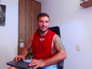Andrew Diazz webcam model stream image