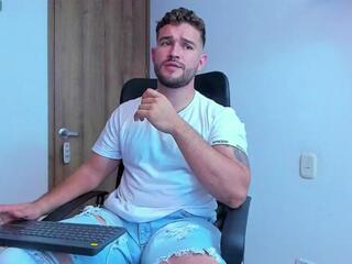 Andrew Diazz webcam model stream image
