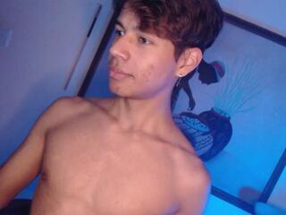 Marcus Countre webcam model stream image
