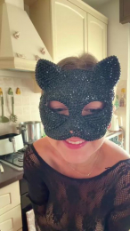 KimMeow webcam model stream image