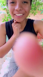 NickiFrenchy webcam model stream image