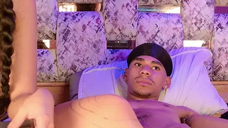 real_lovee25 webcam model stream image