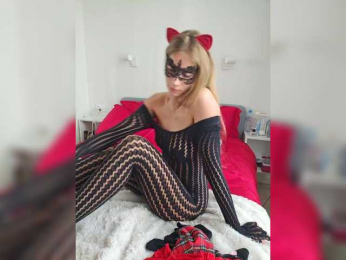 SweetMarriedCouple webcam model stream image