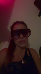 Crystal9898 webcam model stream image