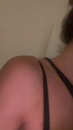 Crystal9898 webcam model stream image