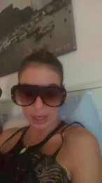 Crystal9898 webcam model stream image