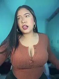 cami_ortiz__ webcam model stream image