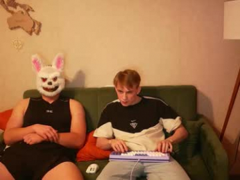 holiday_boys webcam model stream image