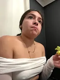 Alyha_Cortes webcam stripchat model stream image