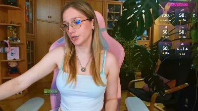 LunaNicole webcam model stream image