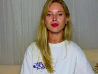 Emma Wilde webcam model stream image