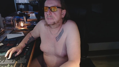wutz66 webcam model stream image