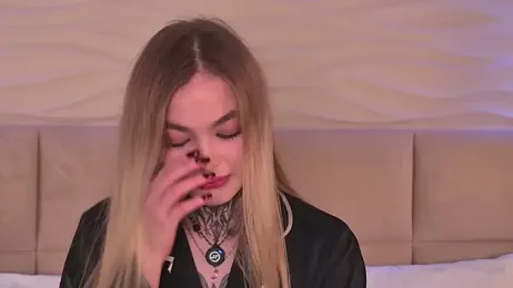 AriWild webcam stripchat model stream image