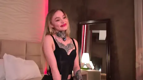 AriWild webcam stripchat model stream image