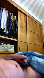 a_p_hot webcam model stream image
