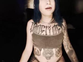 cybertrouble_ webcam model stream image