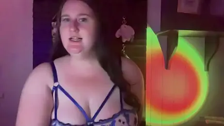 xopeachybaby webcam stripchat model stream image