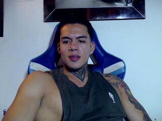 Lucifer Starr webcam model stream image