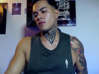 Lucifer Starr webcam model stream image