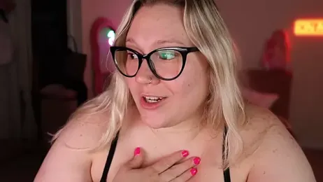 PiggyRose webcam stripchat model stream image