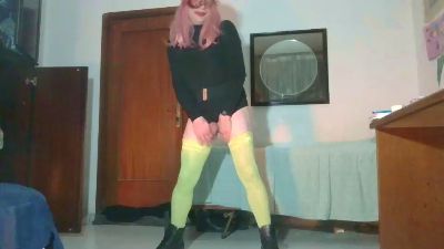 LaylaTrav webcam model stream image