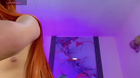 Hellen_moons__ webcam model stream image