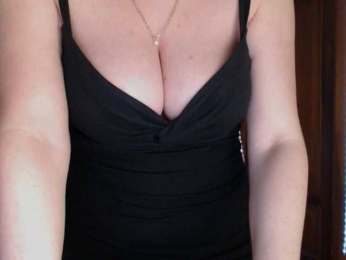 Alina-Lovely webcam model stream image