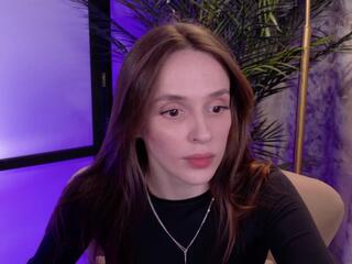 Isabel Adams webcam model stream image