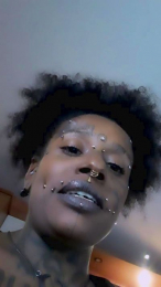BlackWitchSG webcam model stream image