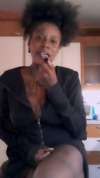 BlackWitchSG webcam model stream image