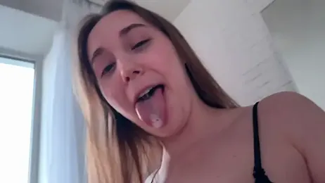 oypo webcam model stream image