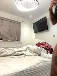 BELLABLACKXUK webcam stripchat model stream image