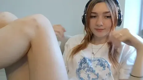 RedheadMisty webcam model stream image