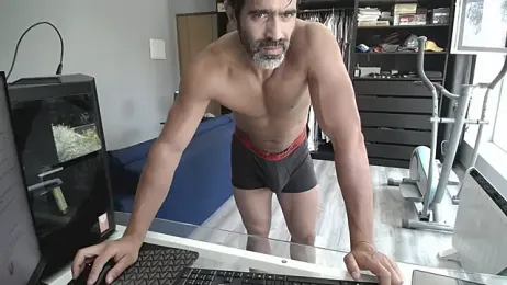 latinoo23bom webcam model stream image