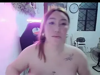 AraCristine webcam model stream image