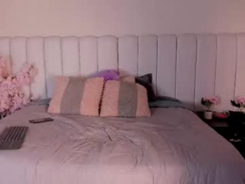 college_muscle_ass webcam model stream image