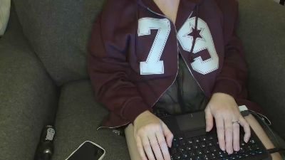 Lucy2025x webcam model stream image