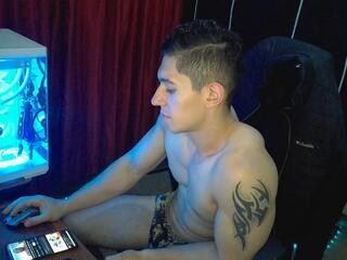 Henry Adkinds webcam model stream image