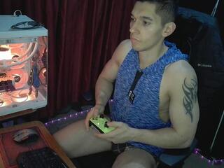 Henry Adkinds webcam model stream image