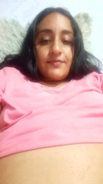 Lunhaa webcam model stream image